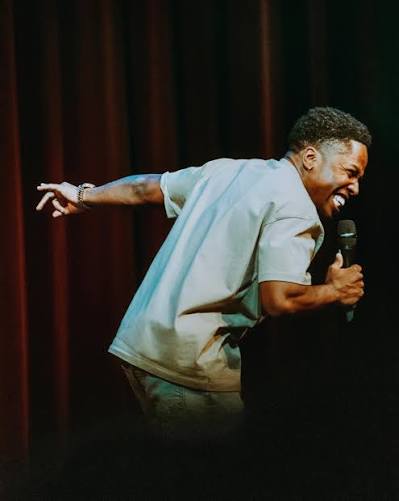 Denny Love playing live